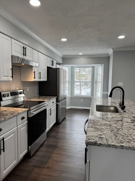 Building Photo - 13937 Big Yankee Ln