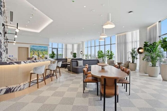 Building Photo - 3015 S Ysabella Ave