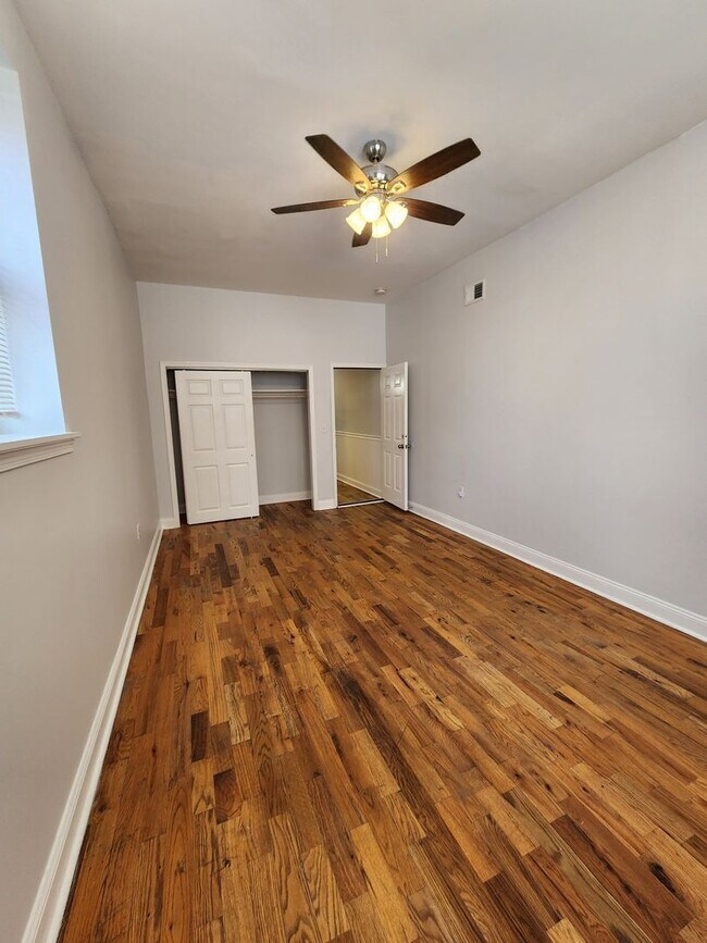 Building Photo - 3209 W Montgomery Ave