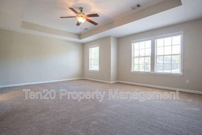 Building Photo - 7272 Sorrel Dr
