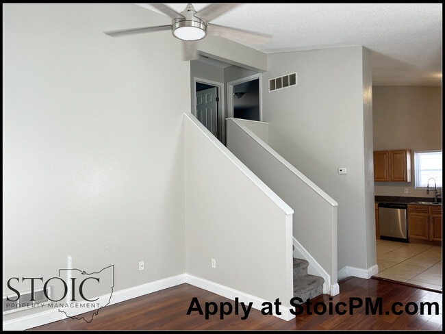 Building Photo - 1639 Butterfly Ct