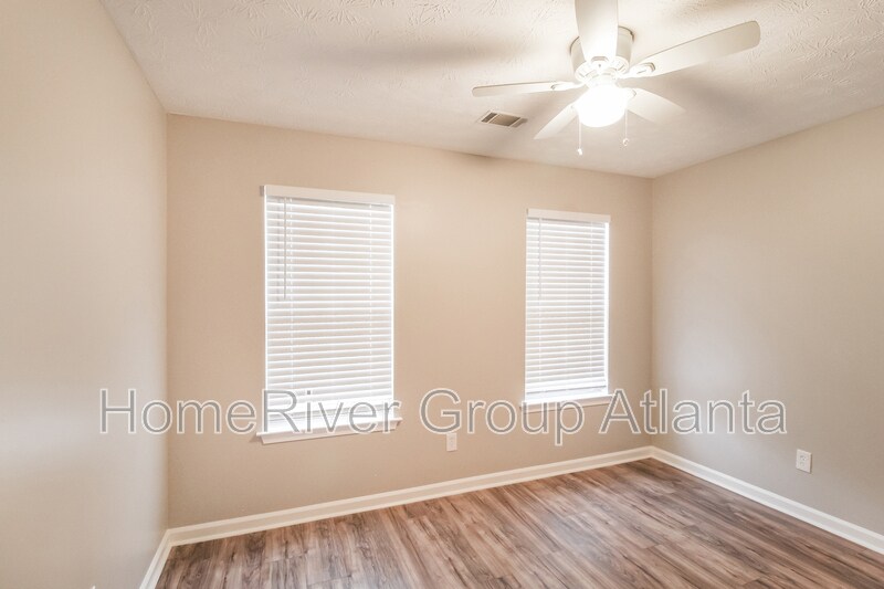 Building Photo - 80 Forest Brook Dr