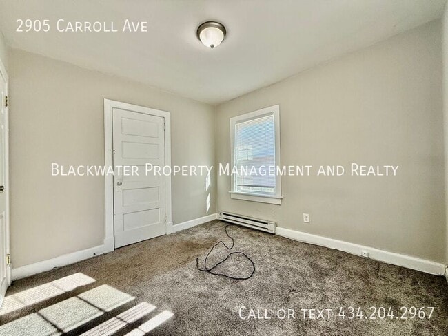 Building Photo - 2905 Carroll Ave
