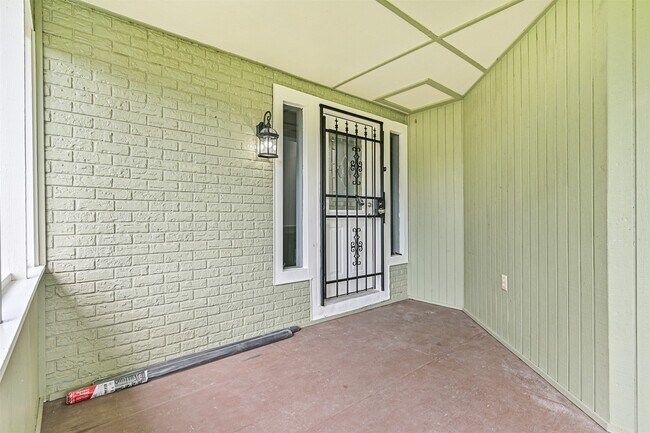 Building Photo - 5220 Krueger Dr