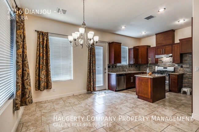 Building Photo - 7756 Dianjou-A