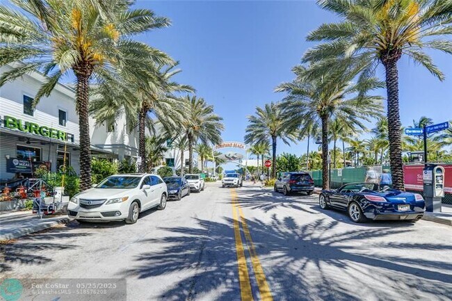 Building Photo - 133 N Pompano Beach Blvd