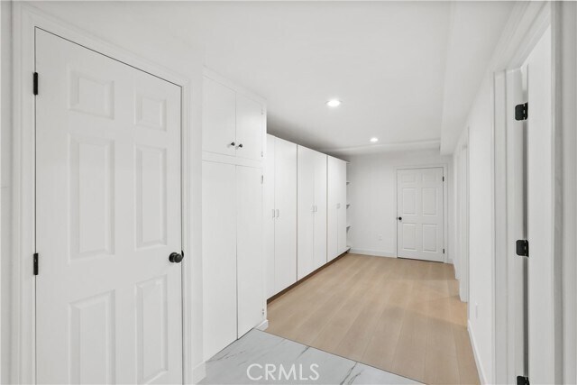 Building Photo - 6221 Mammoth Ave
