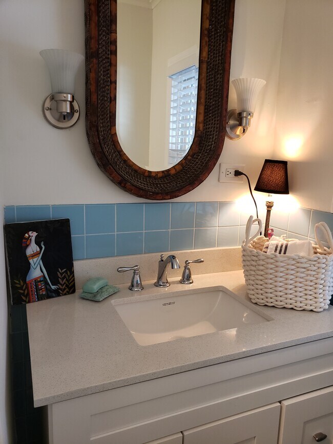 BATHROOM - 86 Virginia Ter