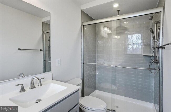 Building Photo - 101 Marlow Ct