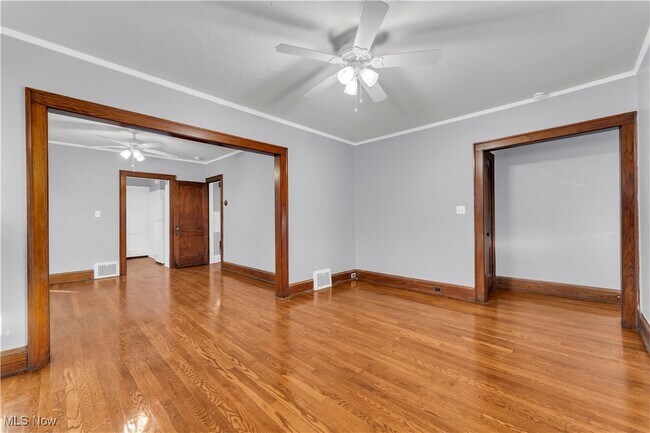 Building Photo - 2101 Elbur Ave