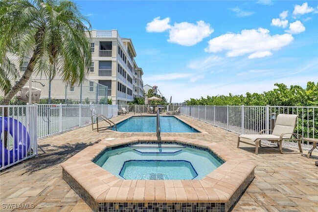 Primary Photo - 9380 Gulf Shore Dr