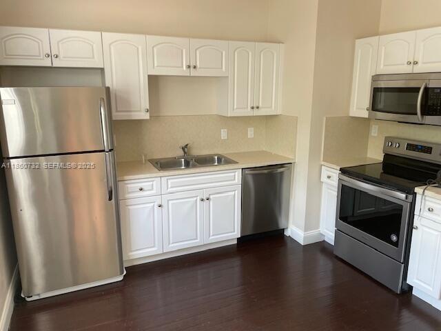 Building Photo - 1309 SE 1st St