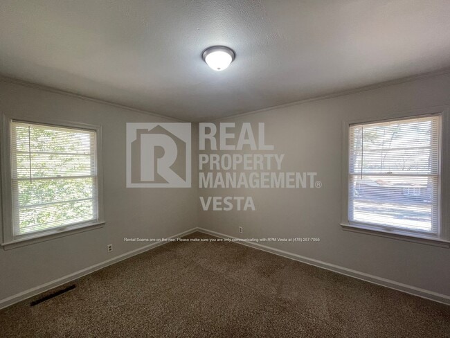 Building Photo - 796 Lee Rd