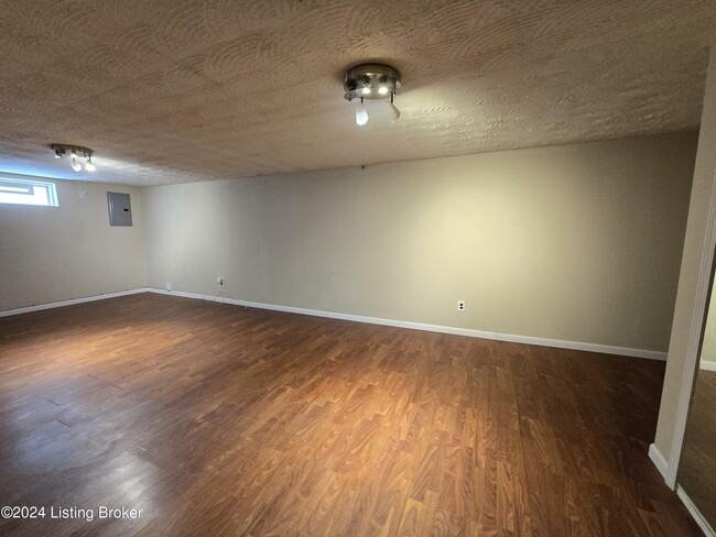 Building Photo - 4515 Lambert Rd