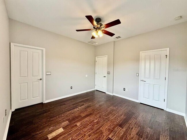 Building Photo - 10653 Marsha Dr