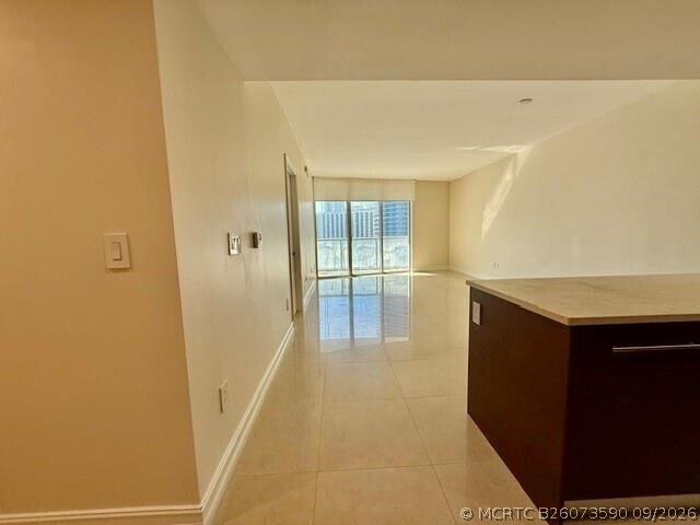 Building Photo - 465 Brickell Ave