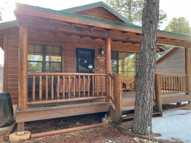 Building Photo - 2689 Palomino Trail