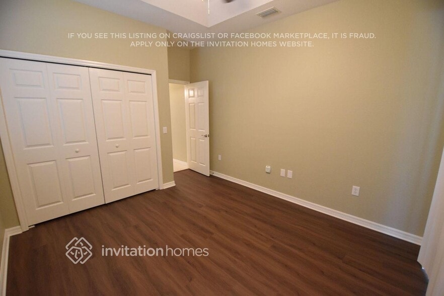 Building Photo - 456 San Ambrosio St