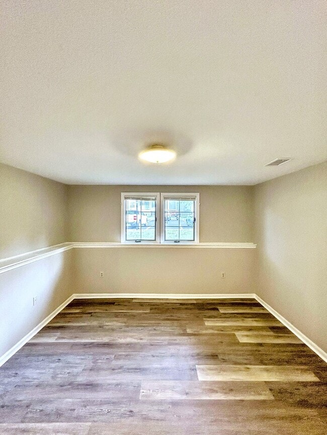 Building Photo - 10217 Wolfe Manor Ct