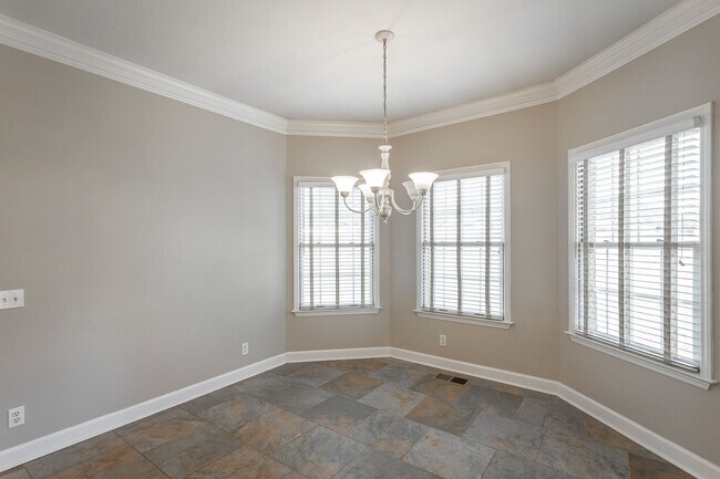 Building Photo - 8517 Horseshoe Bend Ln
