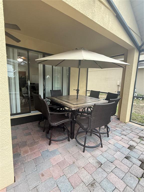 Building Photo - 348 Lake Davenport Cir