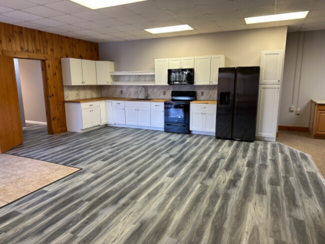 Building Photo - 150 Lighthouse Ln