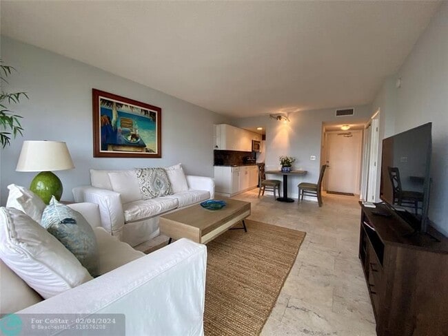 Building Photo - 6000 N Ocean Blvd