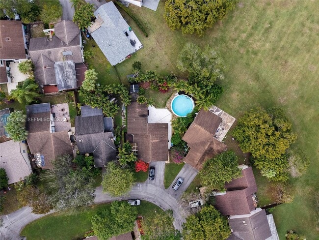 Building Photo - 13565 SW 116th Terrace