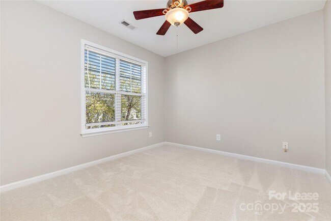 Building Photo - 11331 Dundarrach Ln