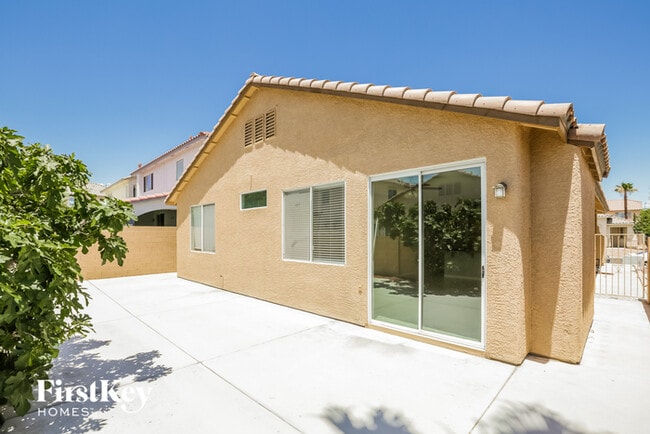 Building Photo - 8237 Cassis Ct