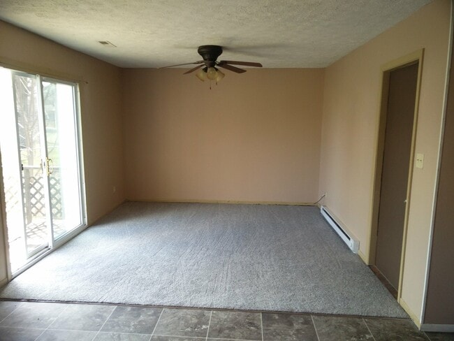 Building Photo - 5921 Milhouse Ct