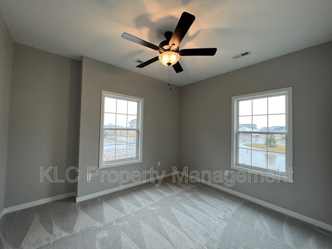 Building Photo - 8951 Calpurnia Dr