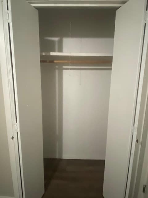 Building Photo - 422 Johnson St