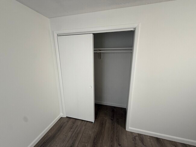 Building Photo - 151 Providence Rd