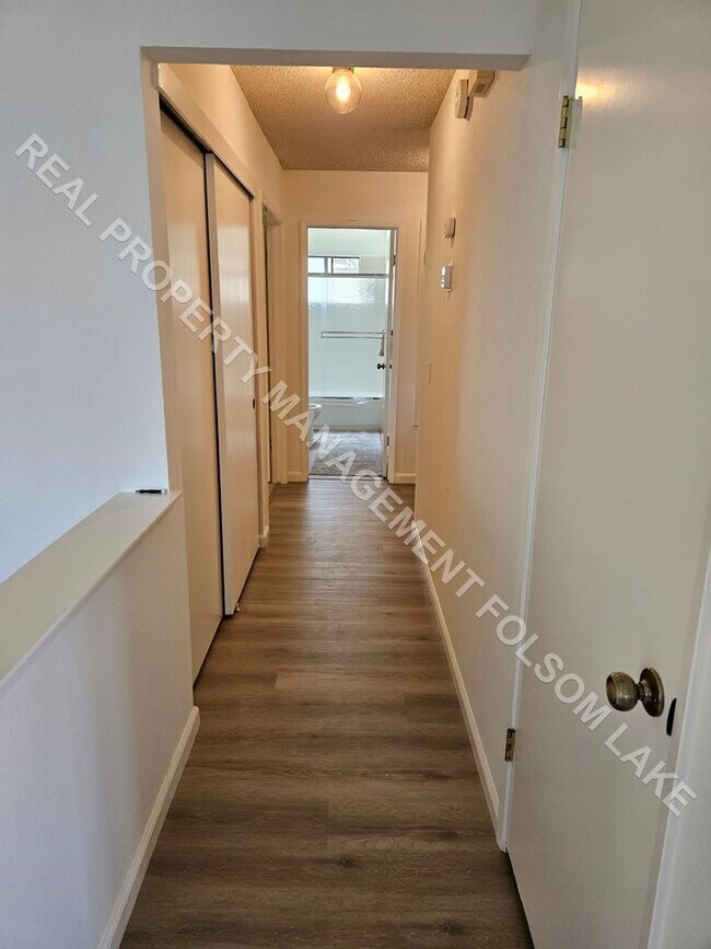 Building Photo - Coming Soon!! 3bd 2ba home on Quiet Court in Folsom