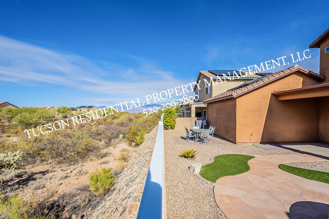 Building Photo - 6012 S Meadow Breeze Dr