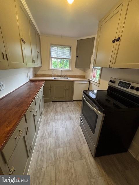 Primary Photo - 3601 W Market St