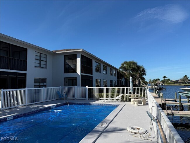 Building Photo - 131 SW 47th Terrace