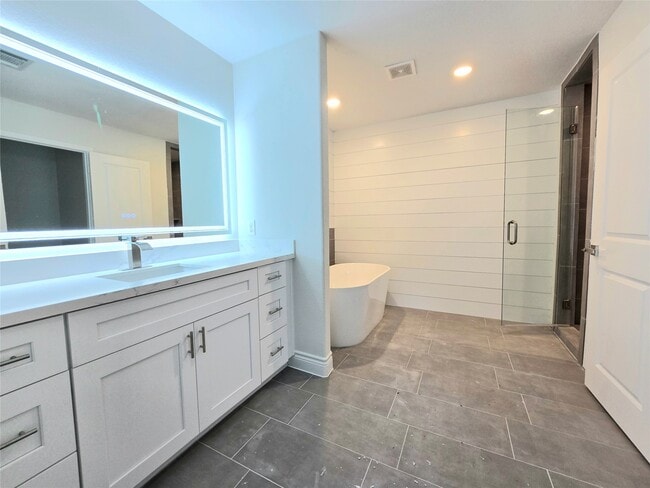Building Photo - 12813 Andromeda Ct