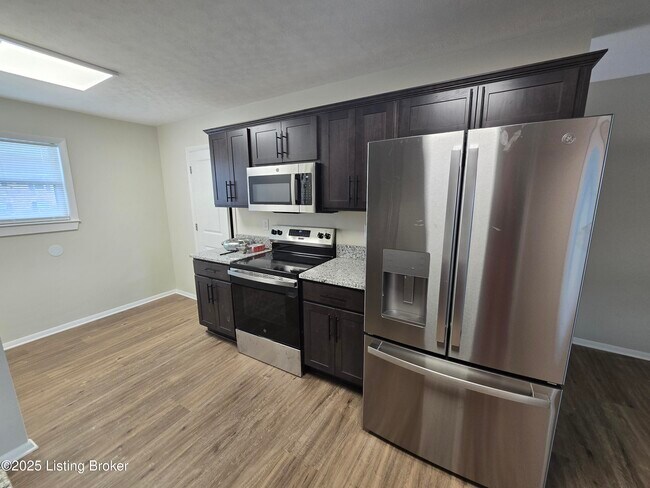Building Photo - 9124 Kenlock Dr