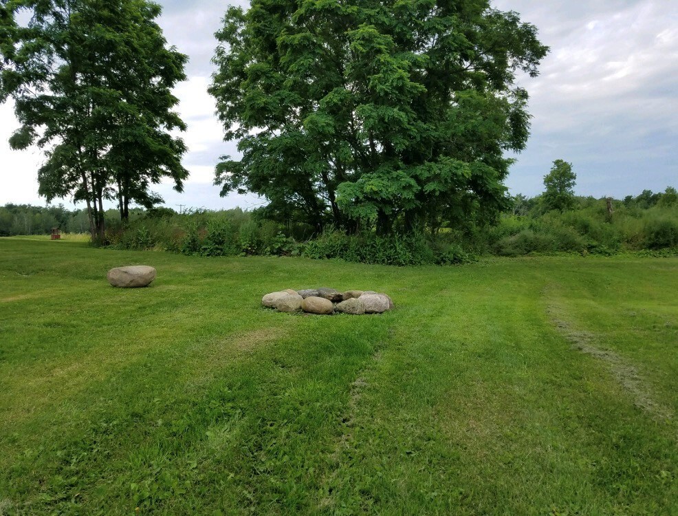 Backyard, fire pit - 3623 Darbys Corners Rd