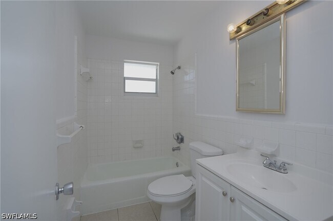 Building Photo - 1193 S Alhambra Cir