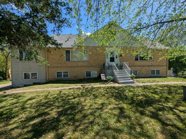 Primary Photo - 28600 W Grass Lake Rd