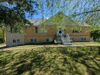 Building Photo - 28600 W Grass Lake Rd