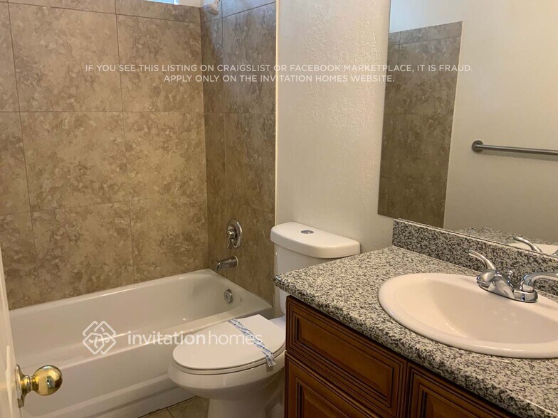 Building Photo - 4026 W Whispering Wind Dr