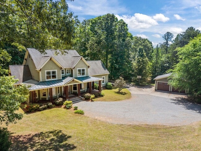 Building Photo - 2171 Briarwood Cir
