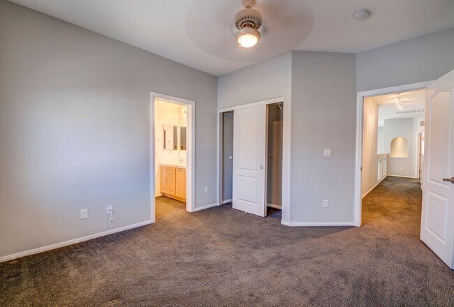 Building Photo - Status: Accepting Applications
