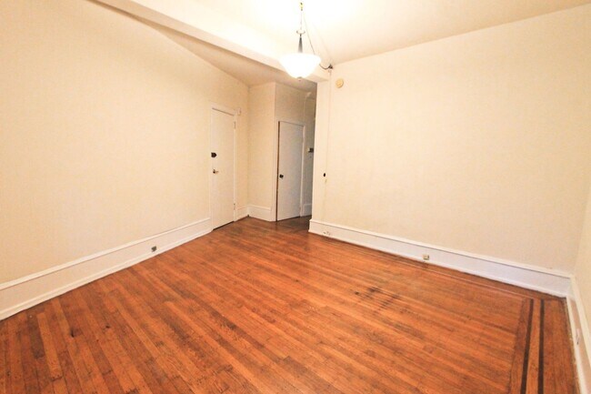 Building Photo - 6335 Greene St