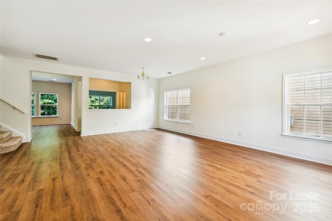 Building Photo - 15614 Normans Landing Dr