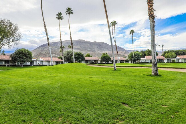 Building Photo - 27 Cll Encinitas